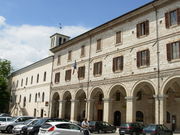 Sassoferrato - Palazzo dei Priori.jpg