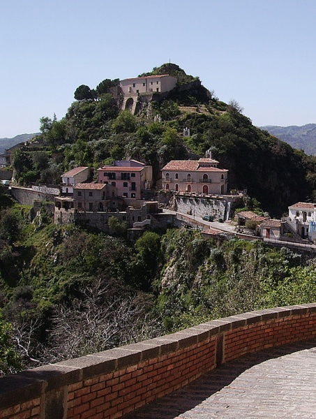 File:Savoca - scorcio.jpg