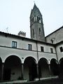 Scarperia - Propositura dei SS Jacopo e Filippo - Chiostro 5.jpg