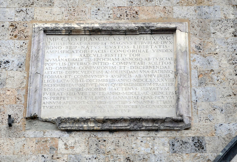 File:Siena - a Francesco Pio.jpg