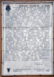 Taranto - sulla chiesa del Carmine.jpg