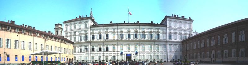 File:Torino - Palazzo Reale.jpg