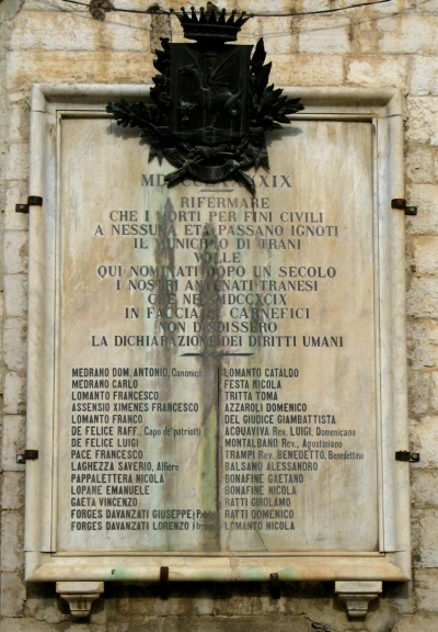 Trani - Lapide in Piazza della Libertà.jpg