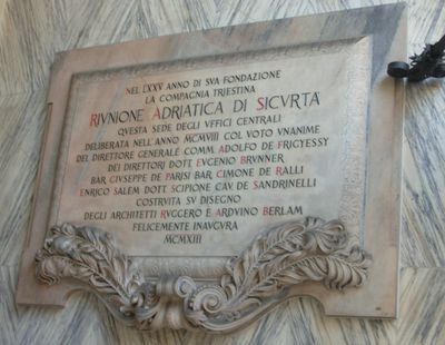 Trieste - Lapide ricordo inaugurazione RAS.jpg