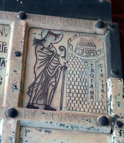 Troia - Formella 2.jpg