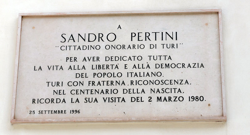 File:Turi - Sandro Pertini.jpg