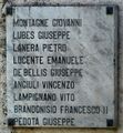 Valenzano - Monumento ai combattenti del 1945 - lapide al monumento 8.jpg