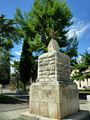 Valenzano - Monumento alla Santissima Croce.jpg
