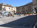 Valguarnera Caropepe - Piazza Garibaldi - piazzetta per relax.jpg
