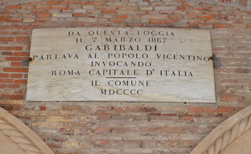 File:Vicenza - A Garibaldi.jpg