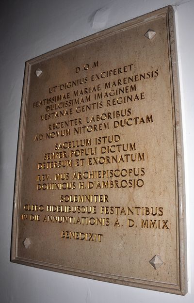 Vieste - Lapide all'interno della Cattedrale - 2.jpg