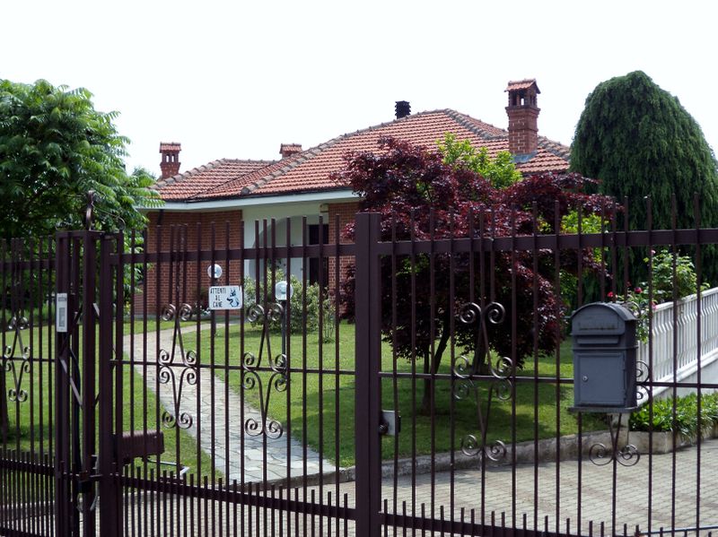 File:Villar Dora - Ritratto della Città - Villa (3).jpg